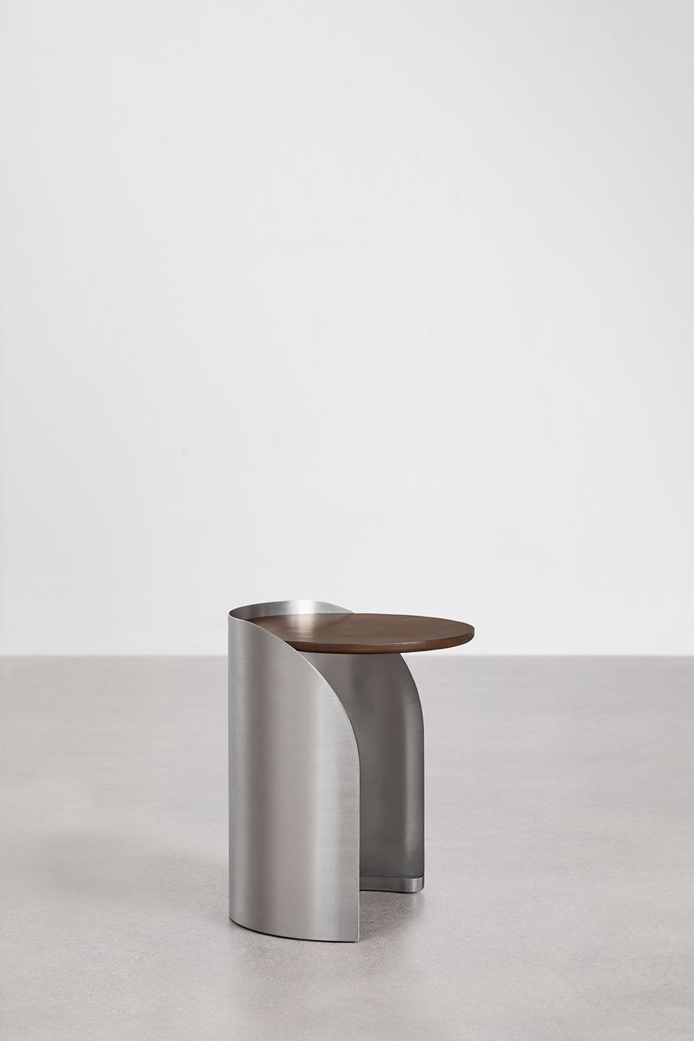 Šoninis staliukas XVETURI