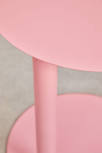 Modulinės sofos BASTIENA apvalintų formų detalė