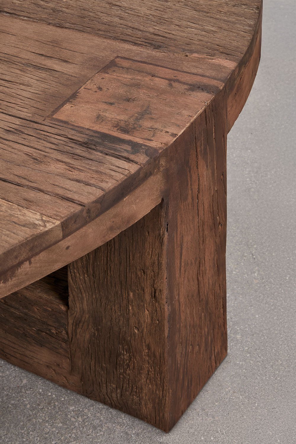 Staliukas kavos JENDEA apvalus, perdirbta mediena