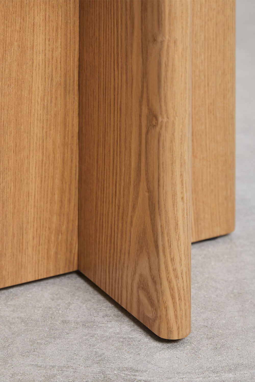 Pagalbinis staliukas SRIENDE, MDF ir uosio faneruotė