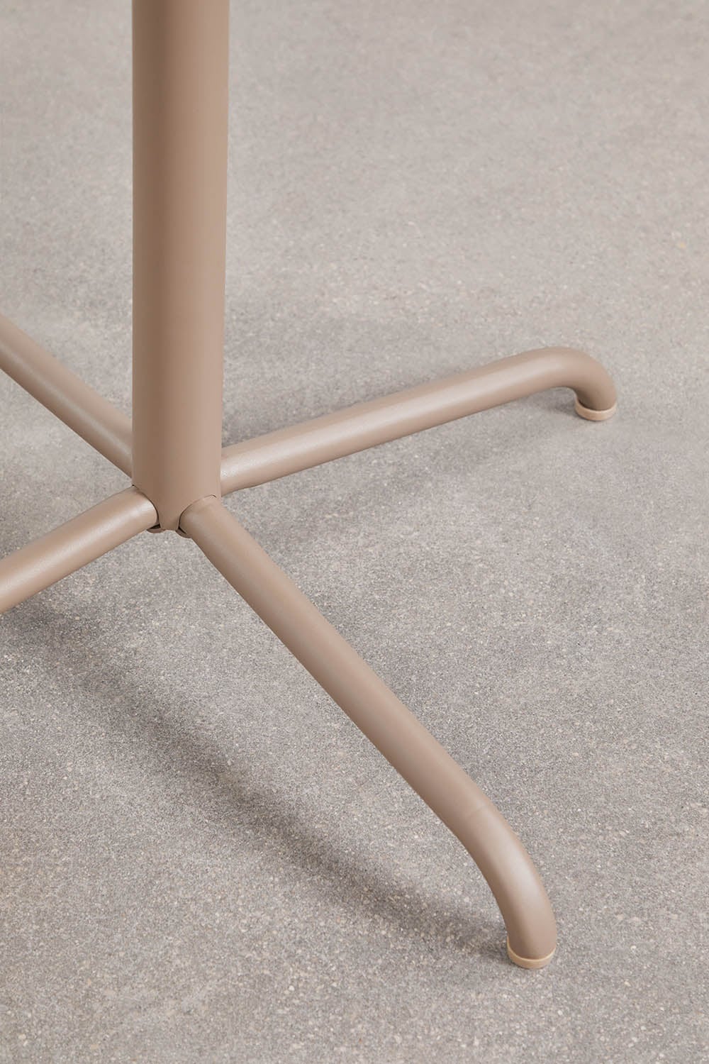 TILDA round outdoor table, mocha brown