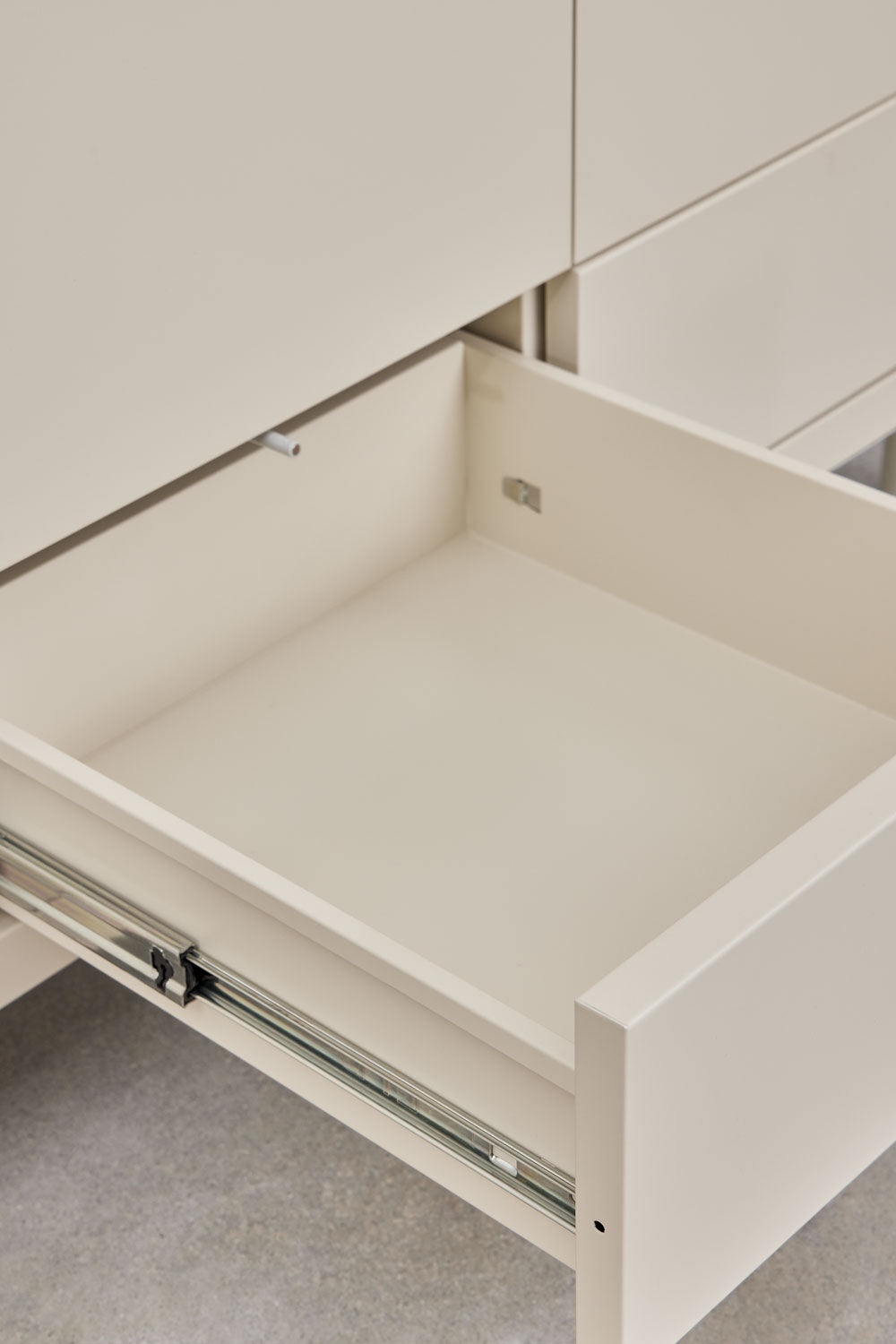 Steel chest of drawers MVITALEA, steel