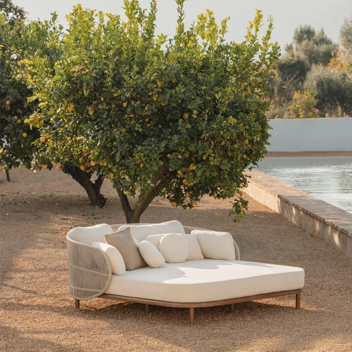 Āra dubultais sauļošanās krēsls CORAL, krēmkrāsas