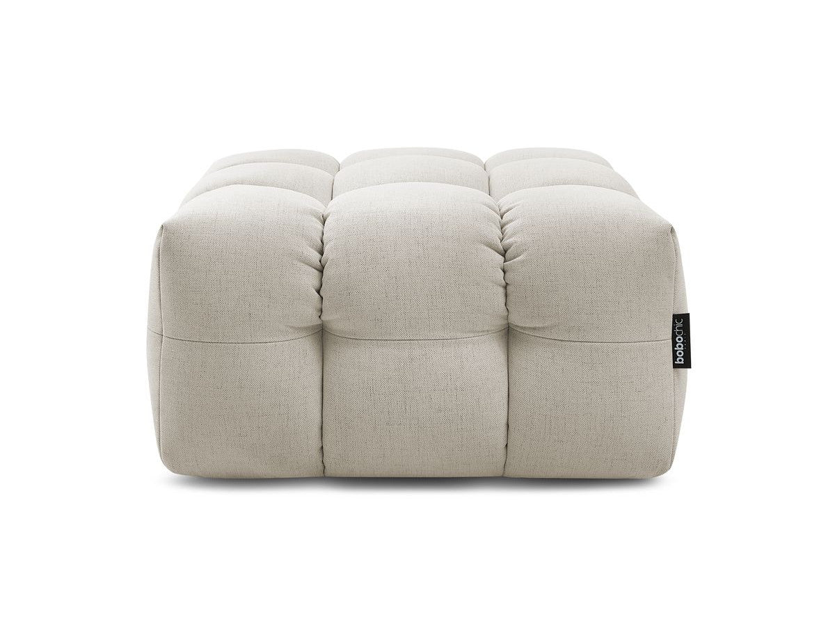 Pufas CLOUD, smėlinė šalia kavos staliuko