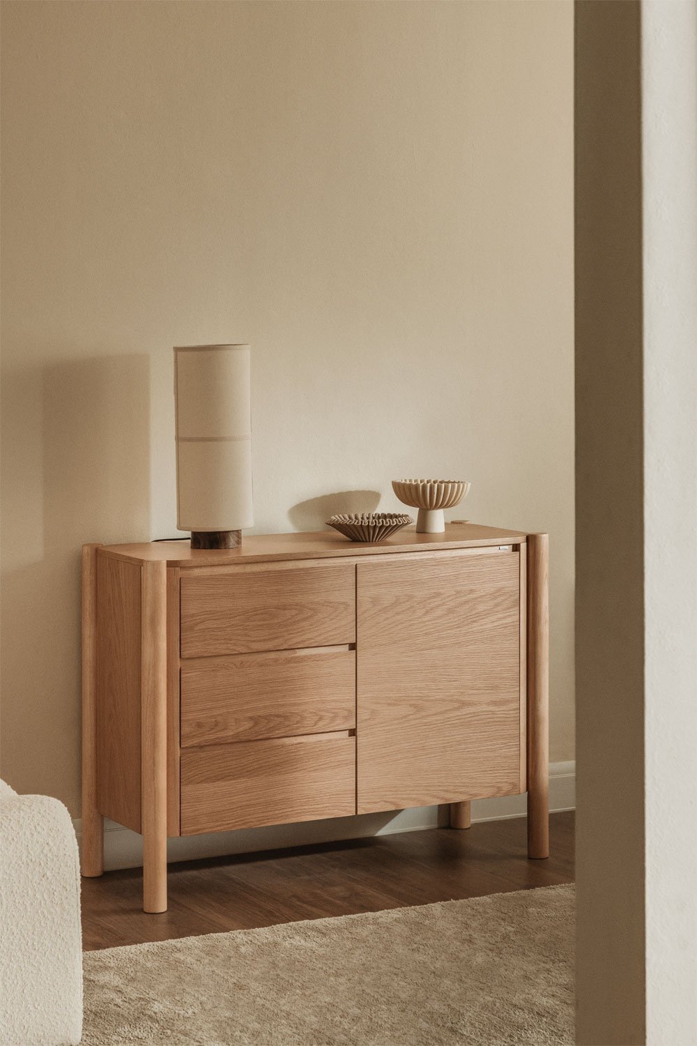 Spintelė MNIIRA, MDF su ąžuolo faneruote