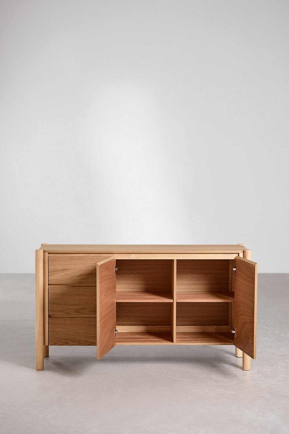 Stačiakampė komoda MNIIRA, MDF su ąžuolo faneruote