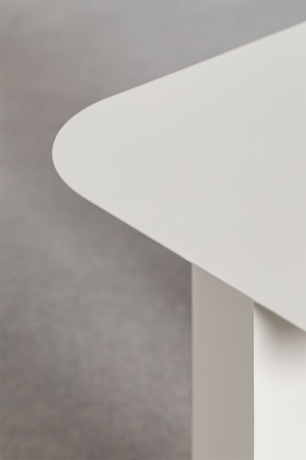 Šoninis staliukas NRAELA, juodas