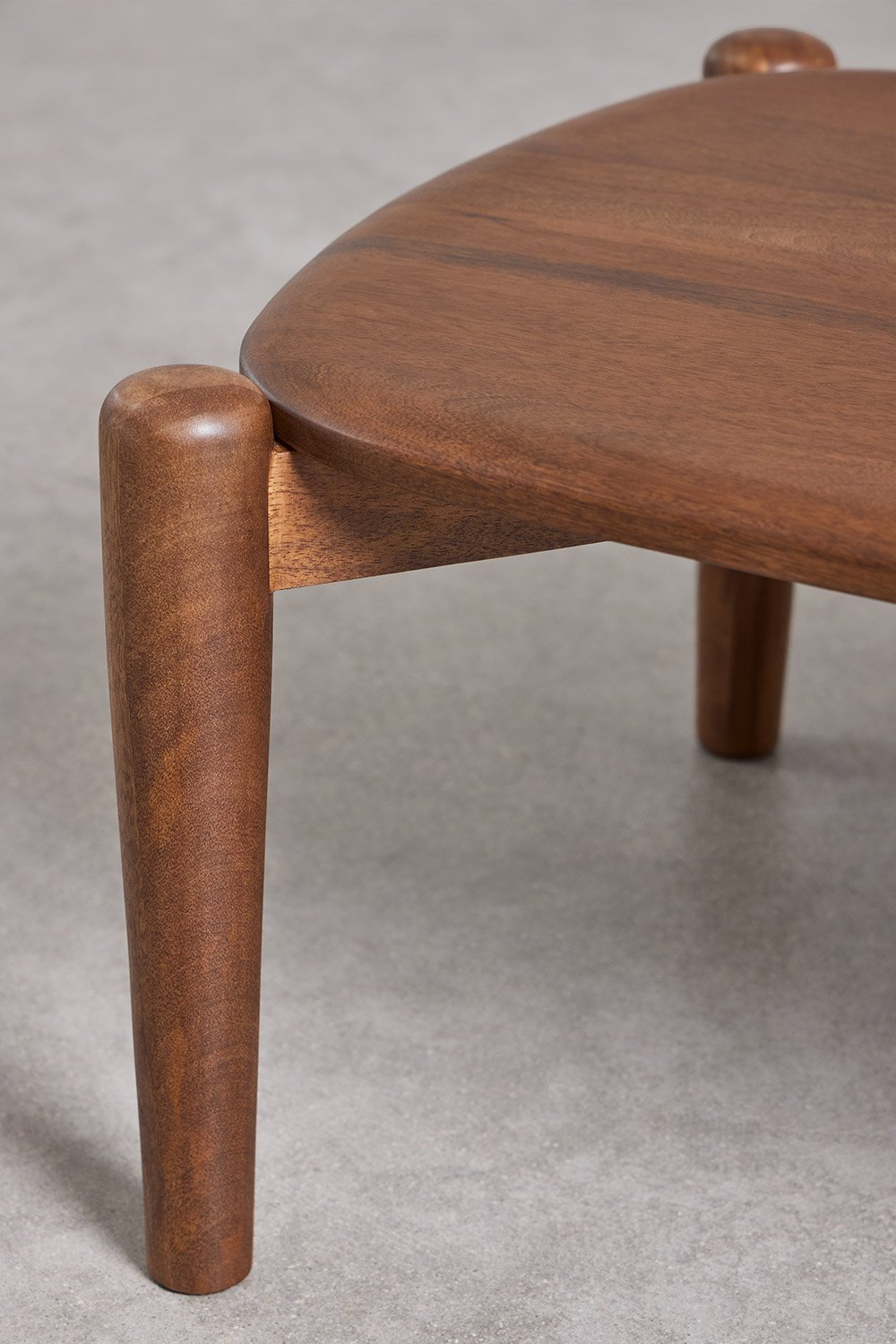 Kavos staliukas GRUEA, mango mediena