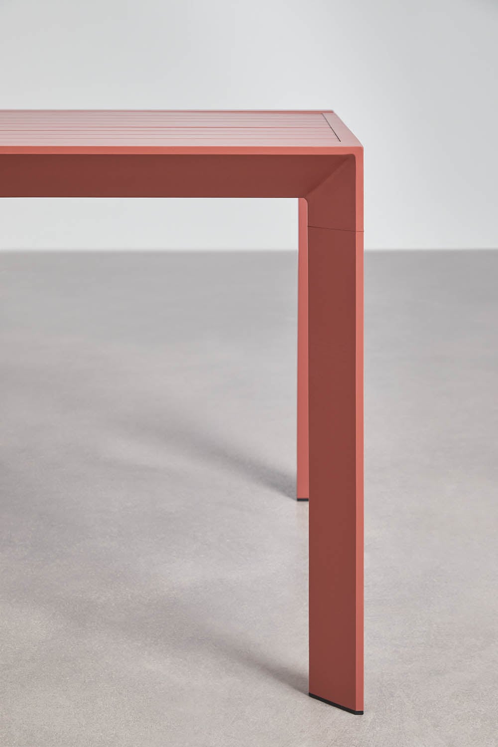 Outdoor table STARMI, extendable, terracotta