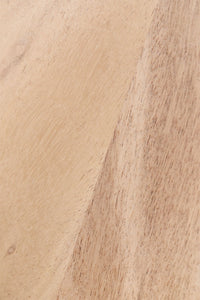 Sieninės lentynos ERICA minimalistinio dizaino detalė