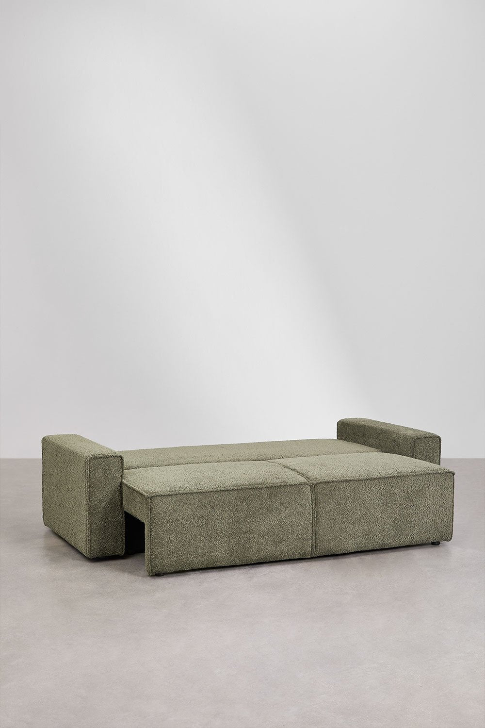 Trivietė sofa TAMLO su miegama funkcija, bouclé, žalia