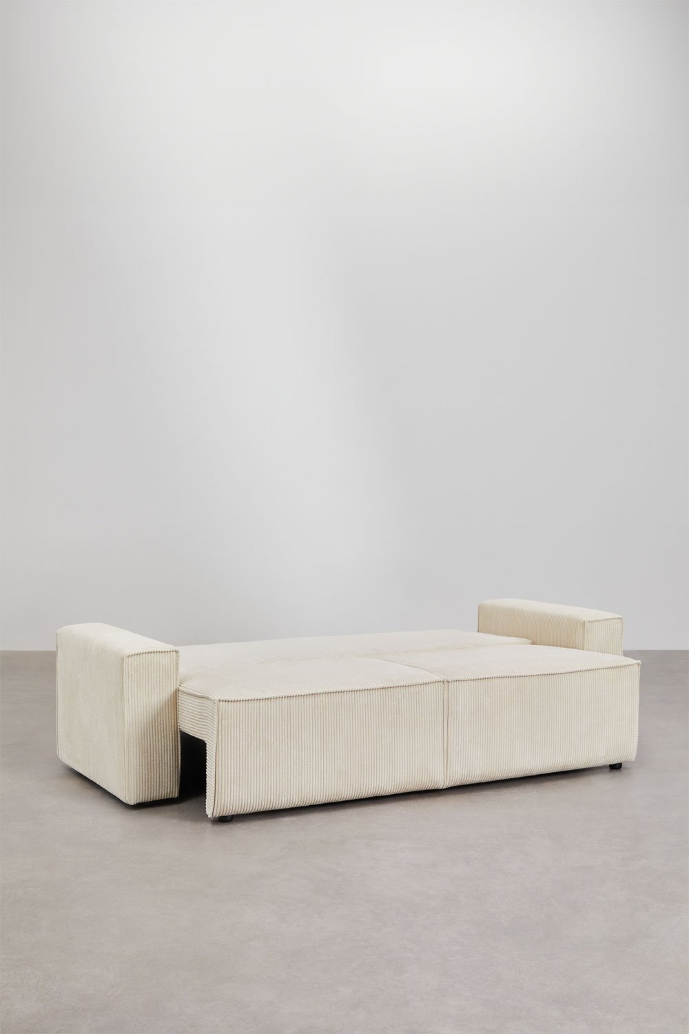 Trivietė sofa TAMLO su miegama funkcija, štruksas, kreminė