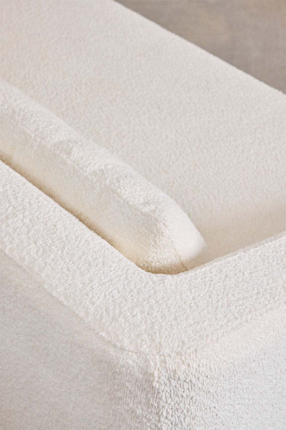 Modulinė sofa KOKONA su dešiniuoju gultu – vaizdas 3/4 kampu