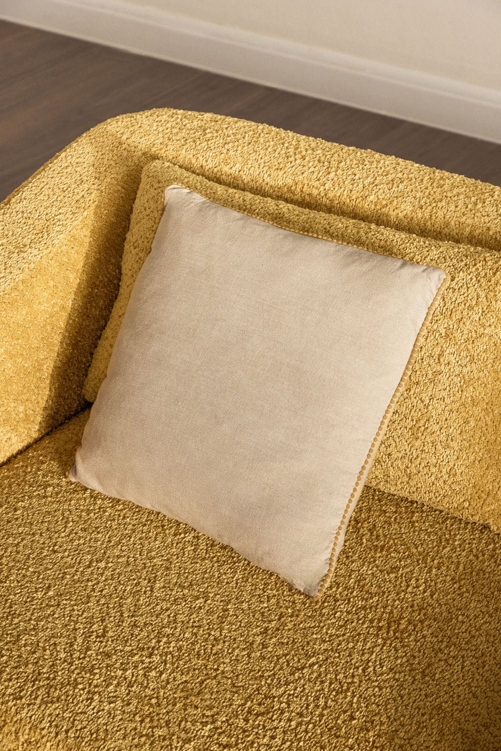 Sofa-lova DALILA, medaus geltona