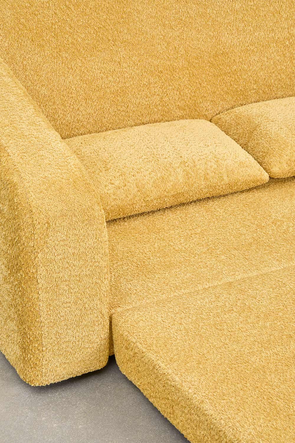 Dvievietė sofa DALILA su miegama funkcija, geltona spalva