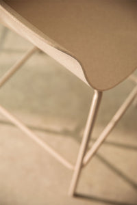 Baro kėdė DORIURA su patogia sėdima dalimi