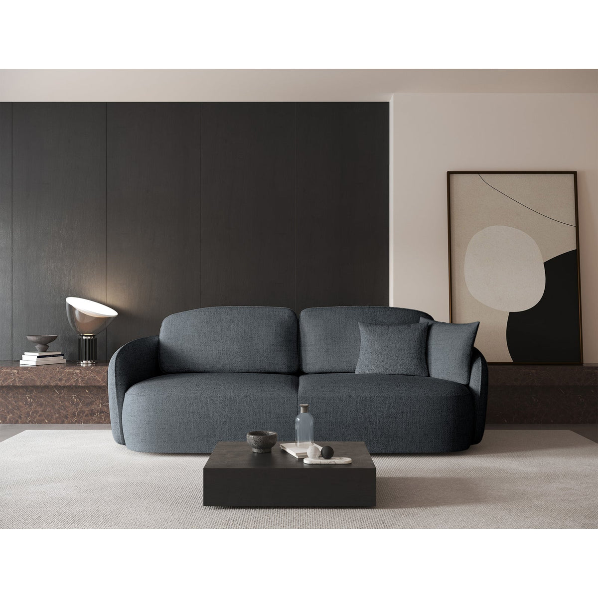 Sofa-lova EAMON svetainėje, bendras vaizdas