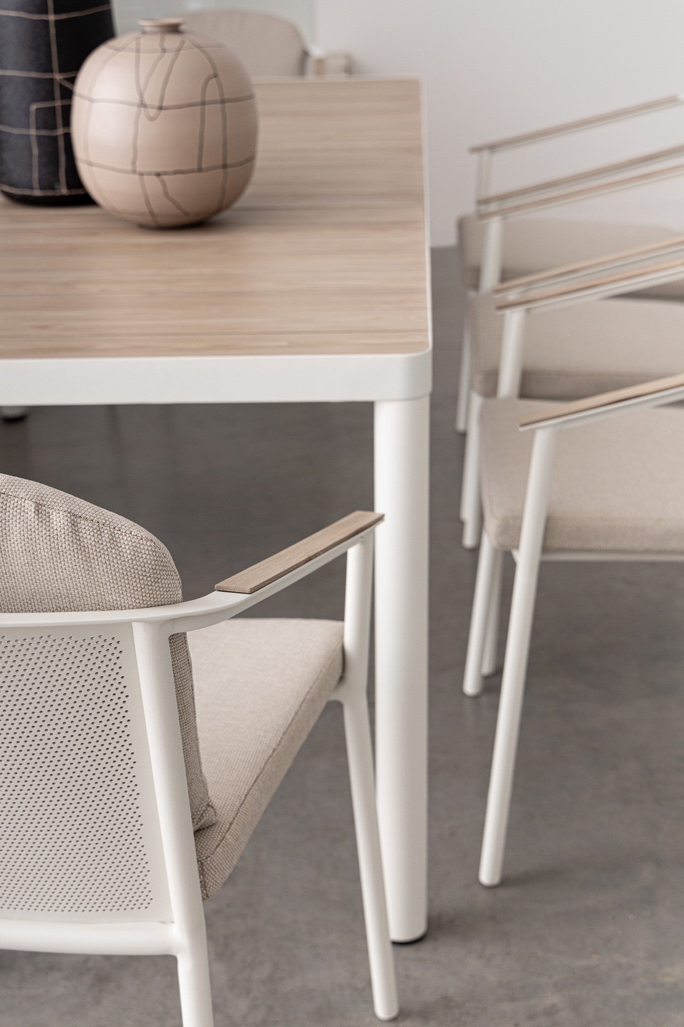 Lauko valgomojo komplektas ULISES VAPOR