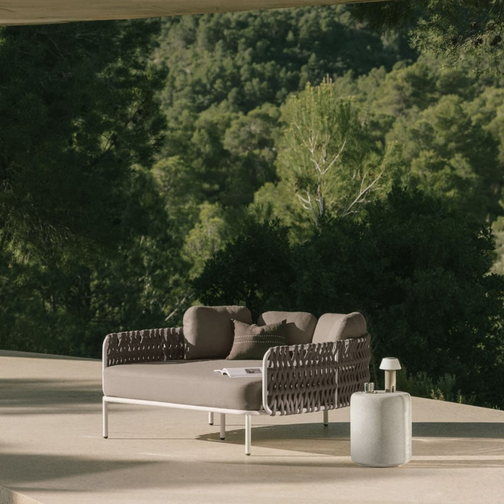 TEVARY Outdoor Lounge Bed, Two-Seater, White (1 pc.)