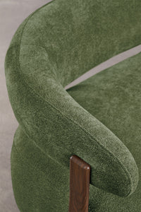 Dvivietė sofa DZOLI – artimas planas
