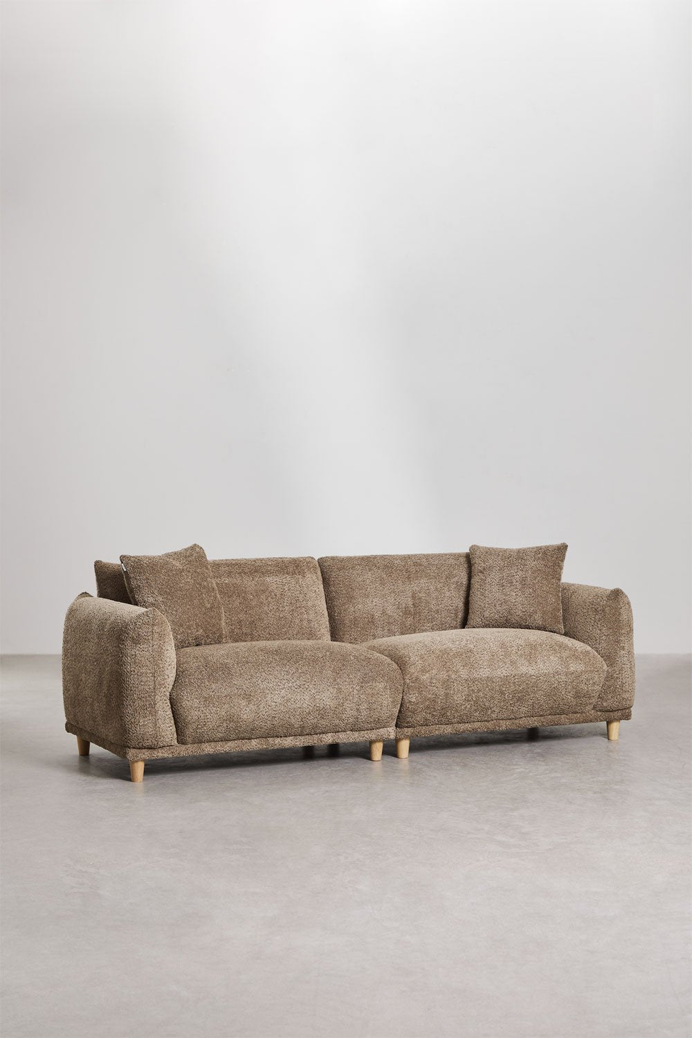 Trivietė sofa ERICK iš boucle audinio, šokolado