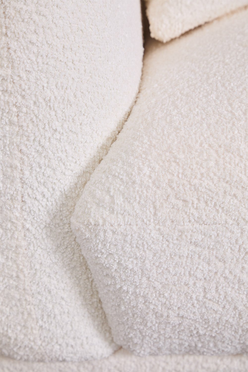 Trivietė sofa ERICK iš boucle audinio, balta