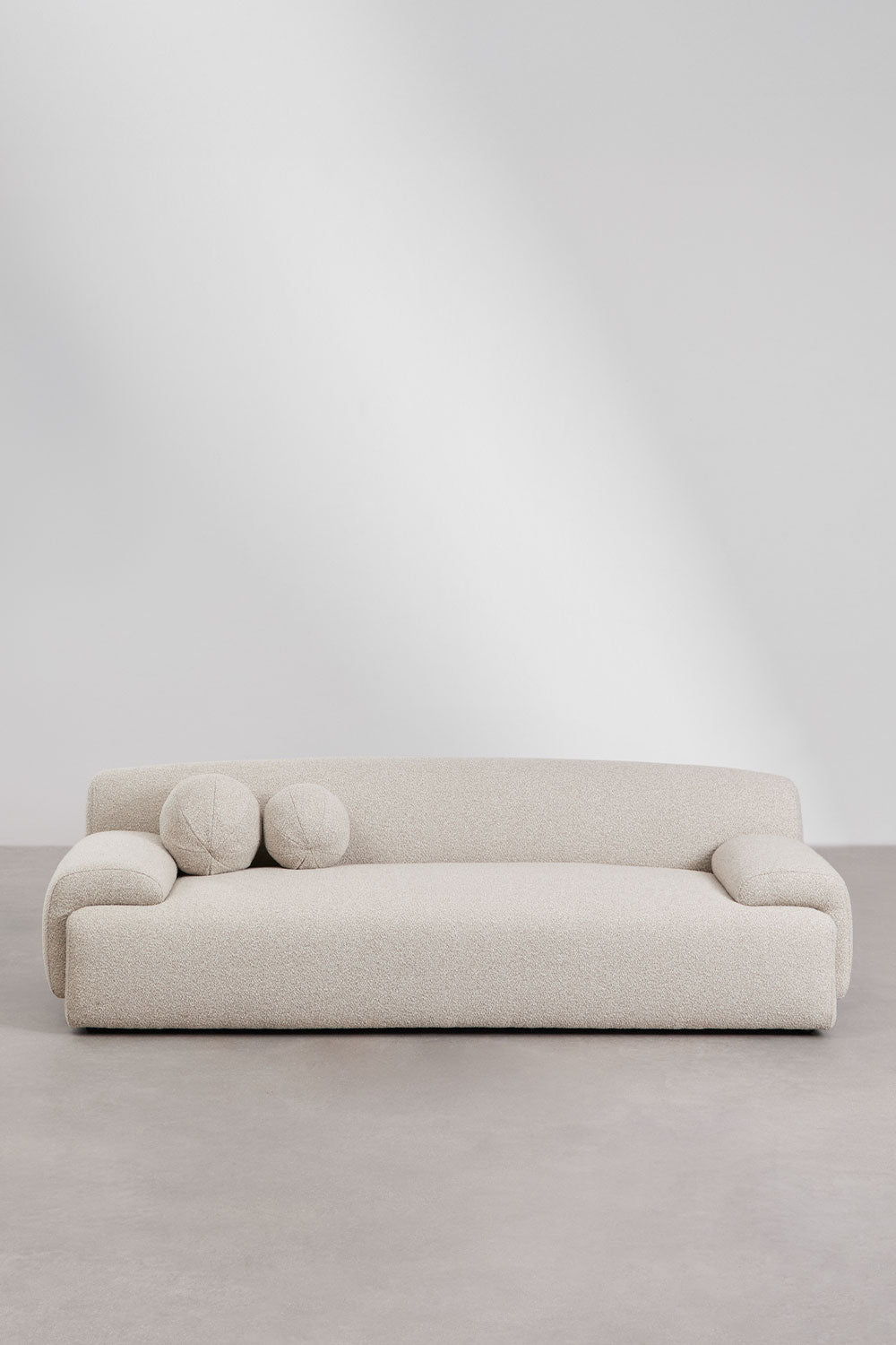 Trivietė sofa SIRINA – detalus vaizdas