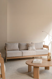 Trivietė sofa ULENA – formos linijos