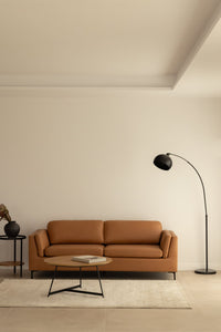 Dvivietė sofa SORENA baltame fone, kupranugario poliesterio audinys