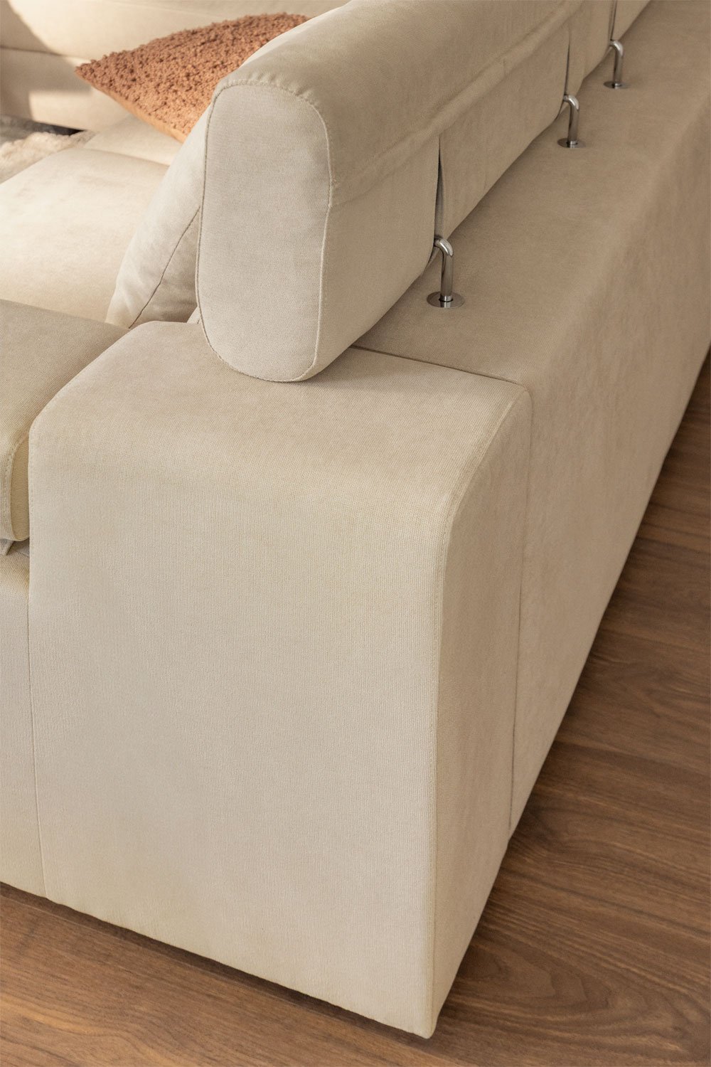Trivietė sofa LUVANO su šezlongu iš audinio, kairinė