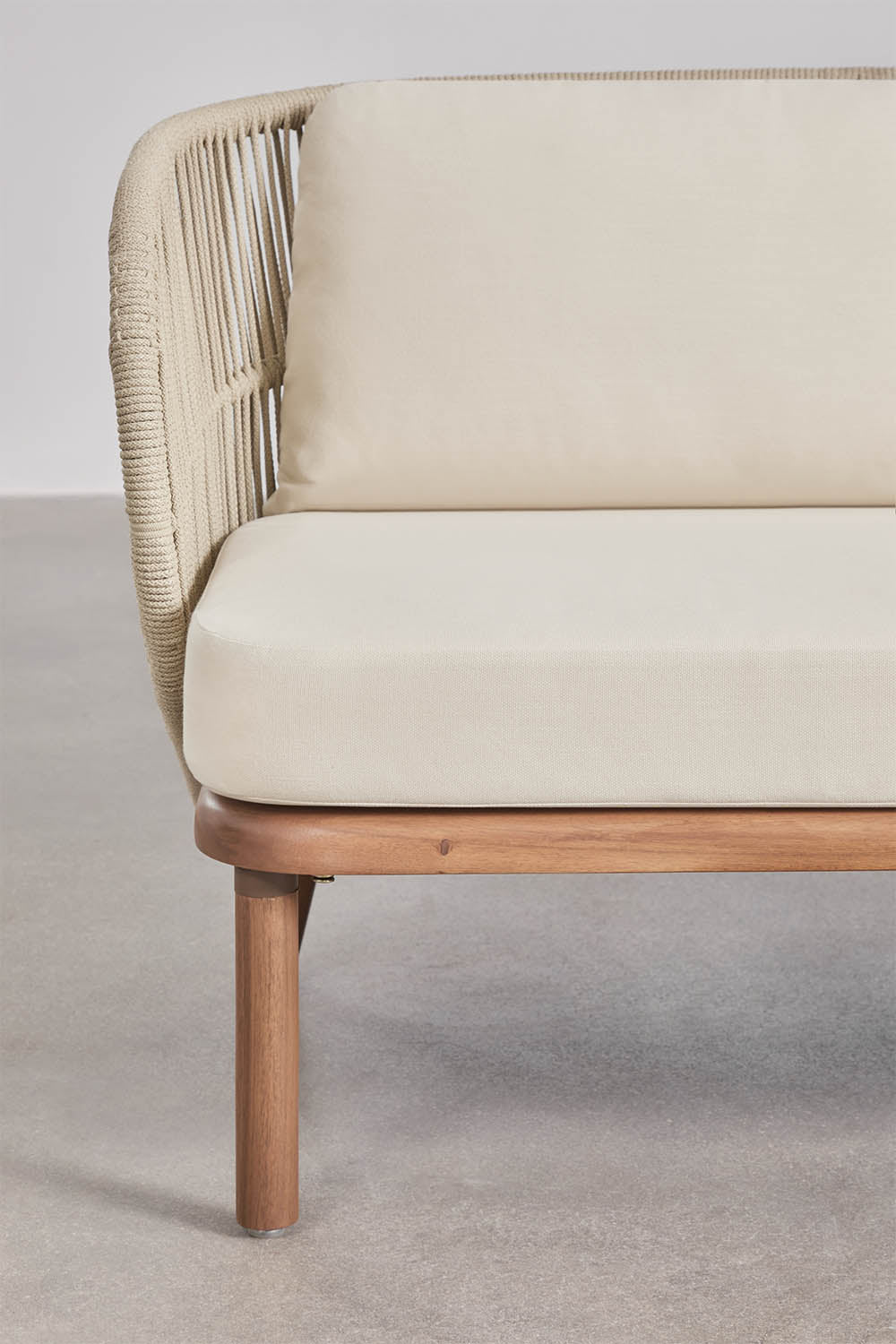 Sofa CAIRO, 2 vietų, akacijos mediena + virvelė, kreminis