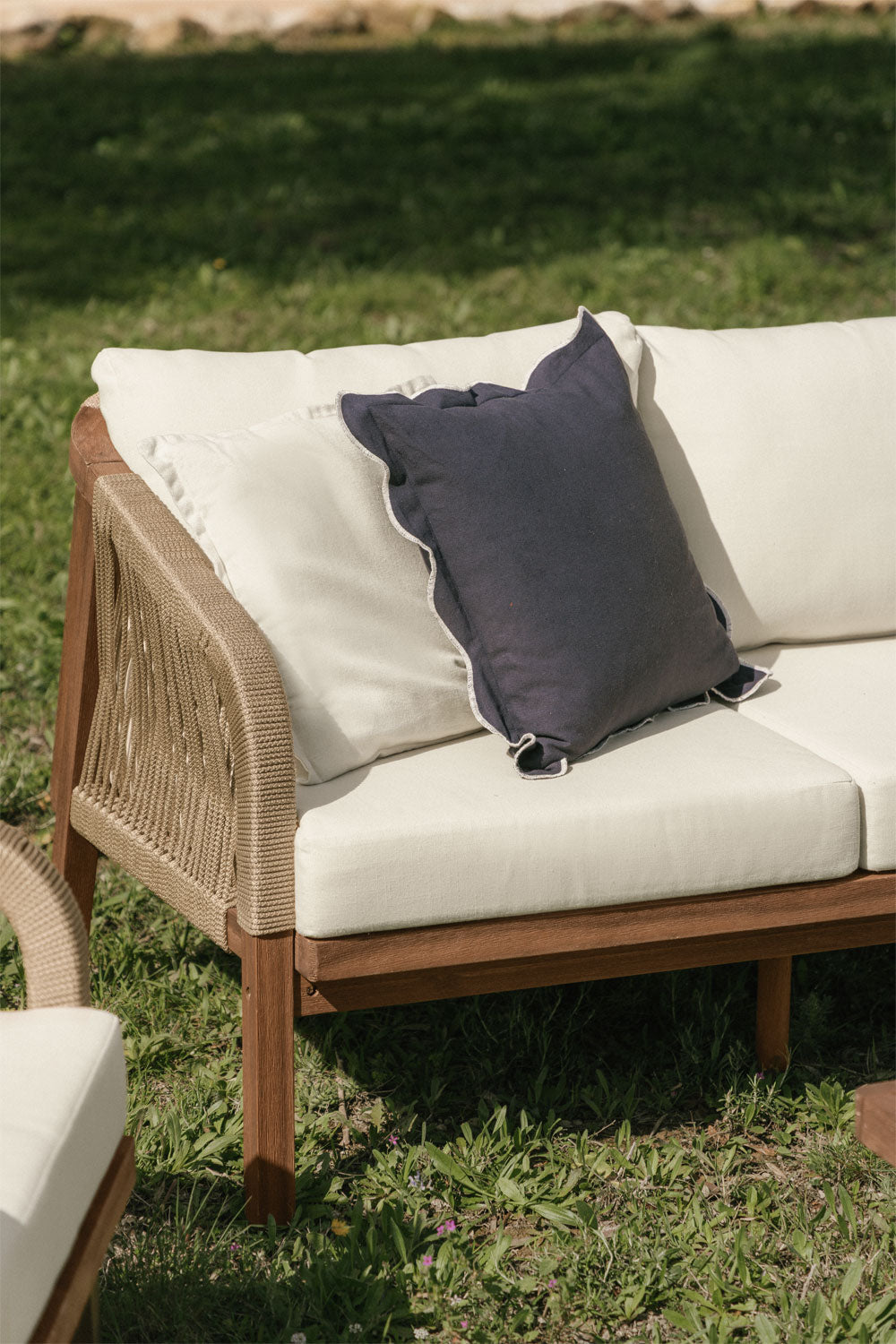 Sofa DEXTER, trivietė, balta (1 var.)