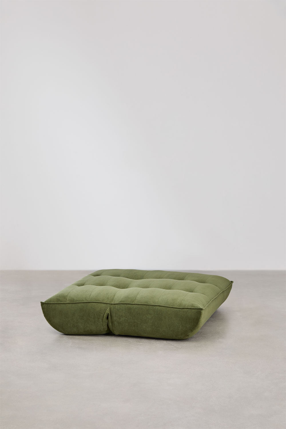 Sofa-lova MATENA – fragmento vaizdas