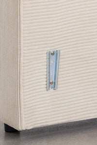 Modulinė sofa BRUNENA – paviršiaus detalė