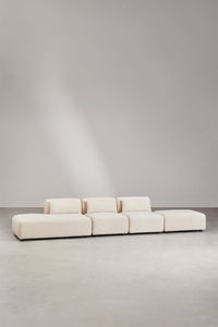Modulinė sofa FOGLERA – bendras vaizdas, smėlio spalvos velvetas šenilo