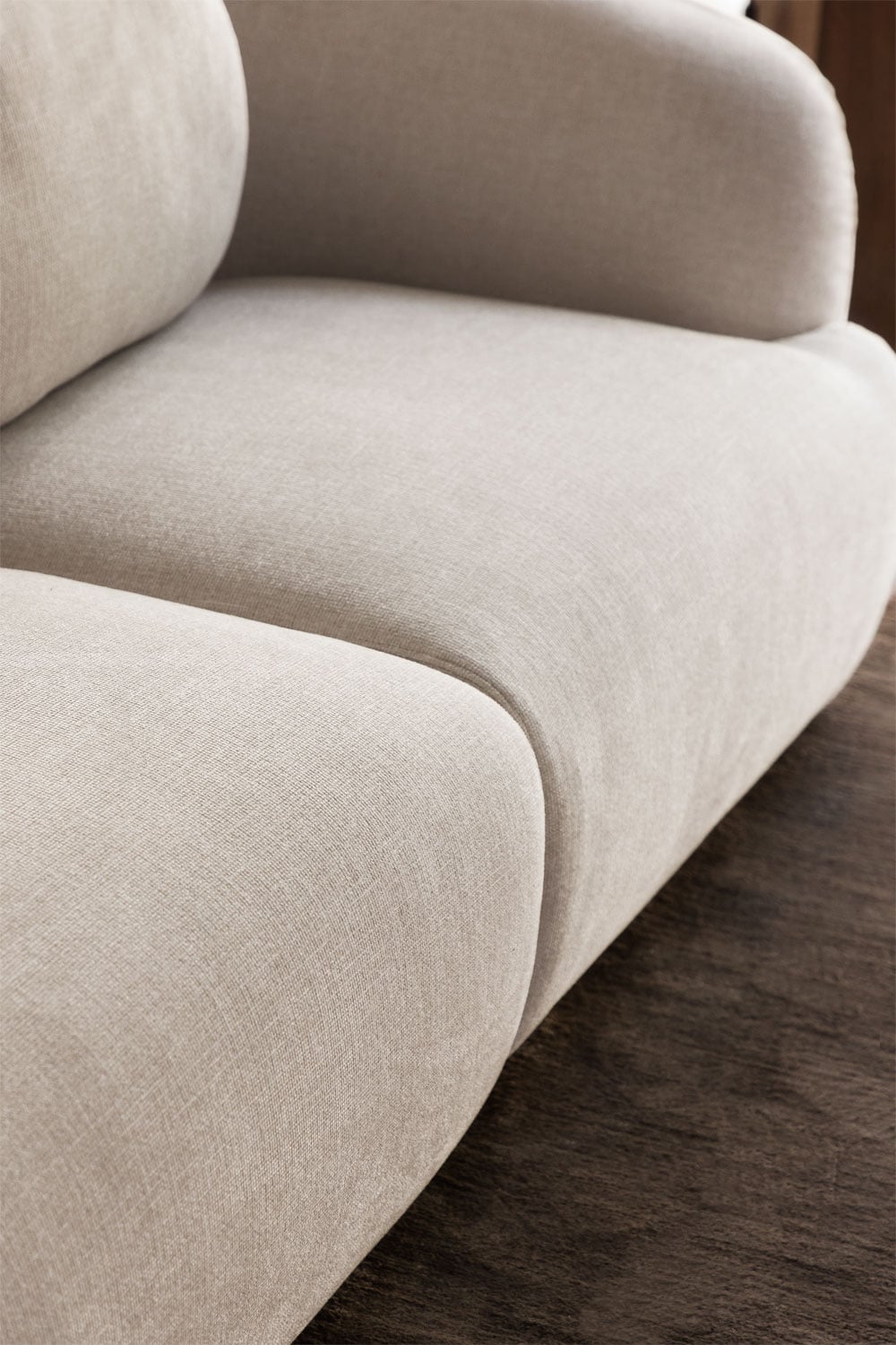 Modulinė sofa KOKETERA svetainėje, bendras vaizdas