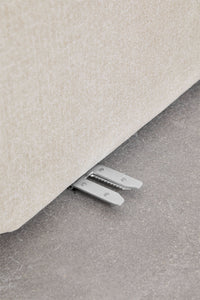 Modulinė sofa KOKETERA – įžambus rakursas