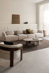 Modulinė sofa KOKETERA baltame fone, kreminio šenilo