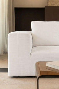 Modulinė sofa NORIDZA realioje aplinkoje, kreminis šenilas šenilo audinys