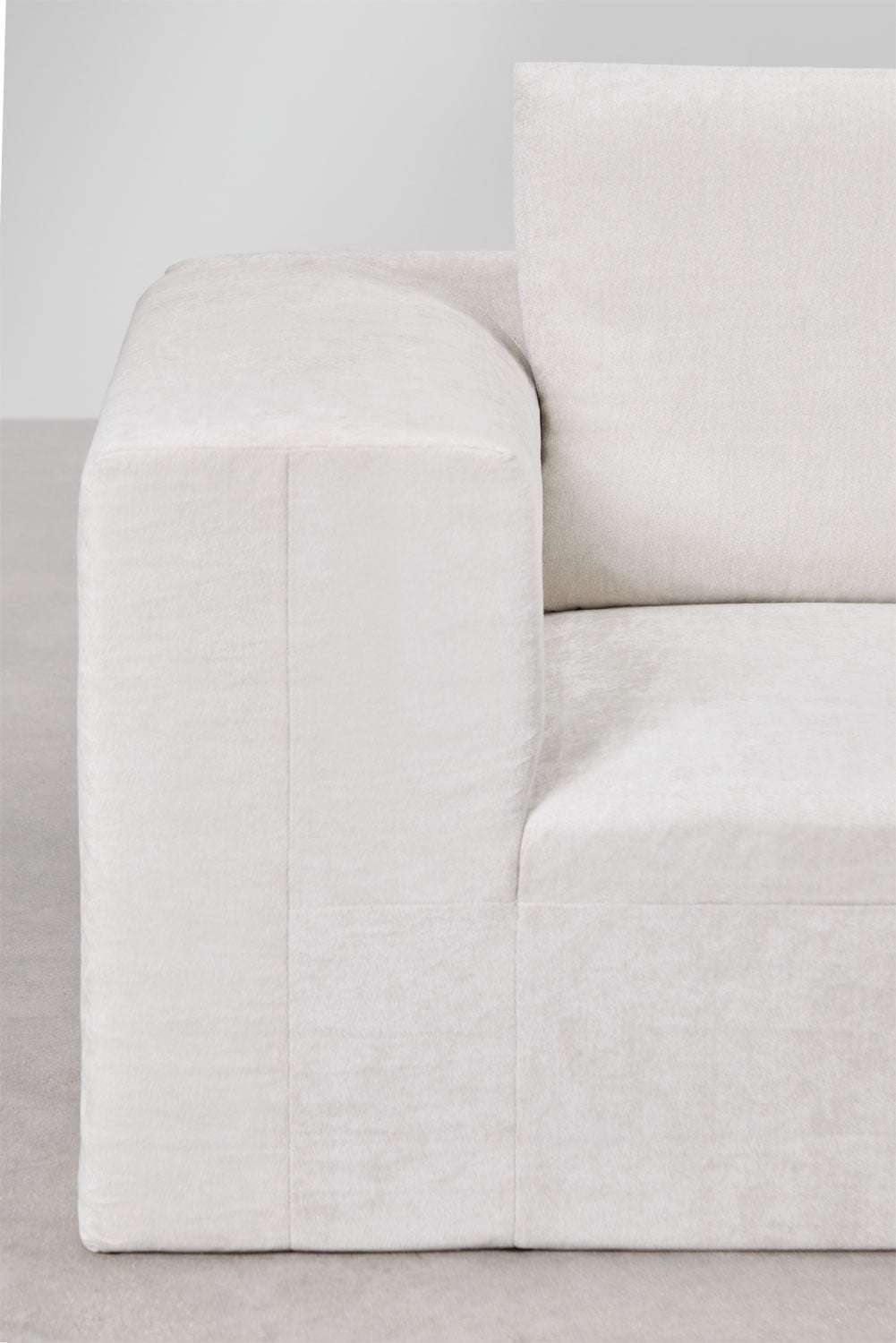 Modulinė sofa Norridge sagų dekoro detalė
