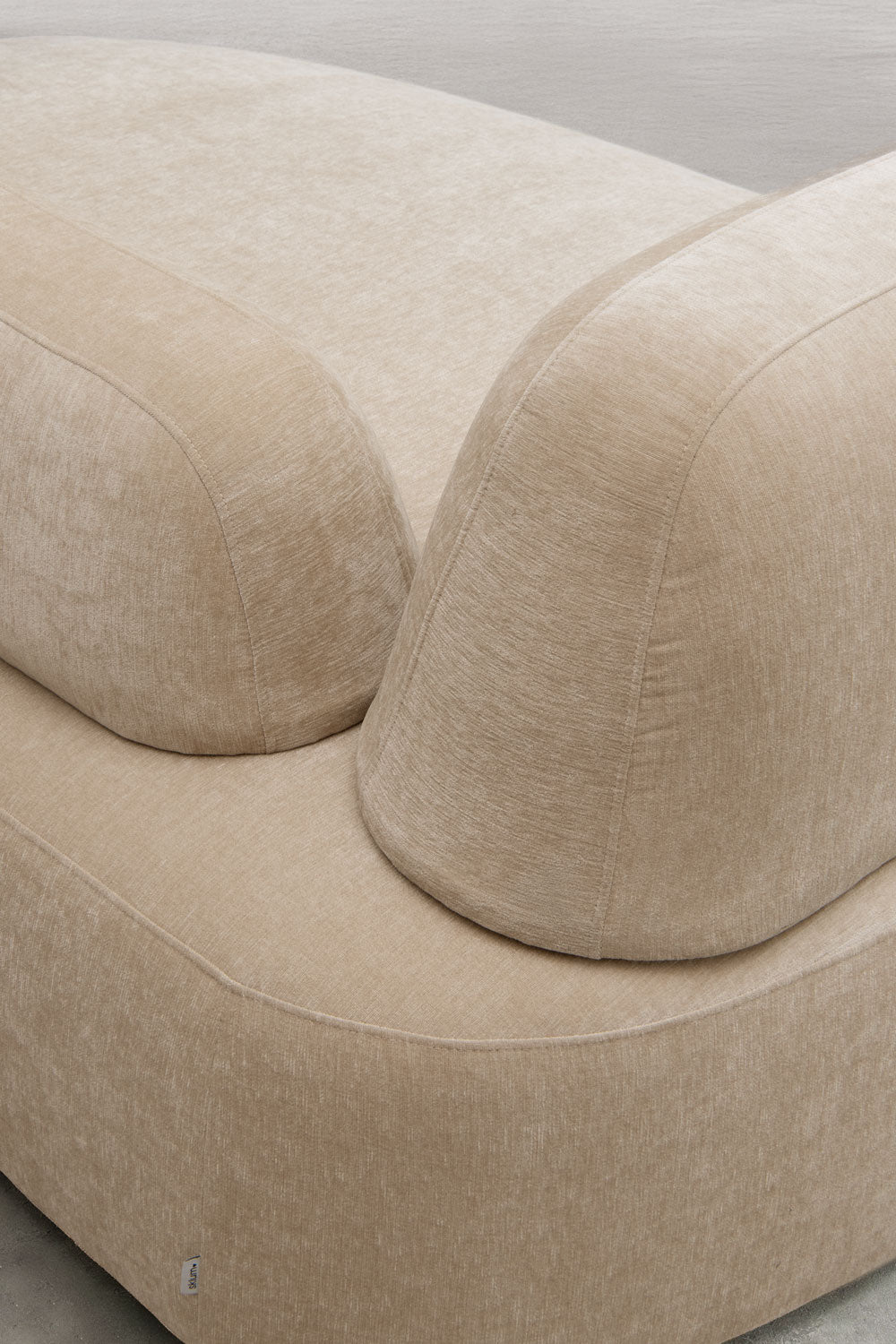 Modulinė sofa DZORELA – bendras siluetas