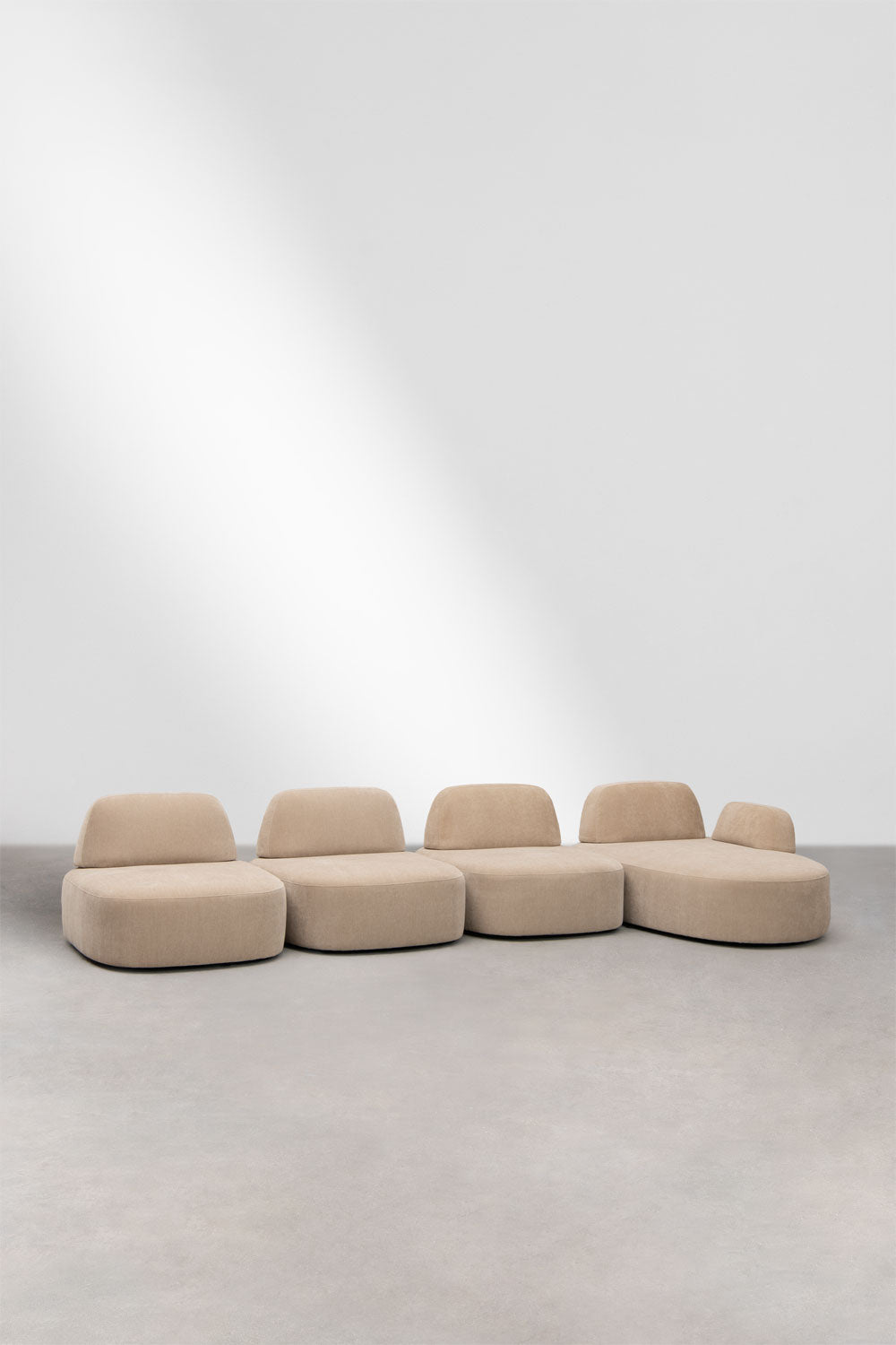 Modulinė sofa DZORELA – artimas planas