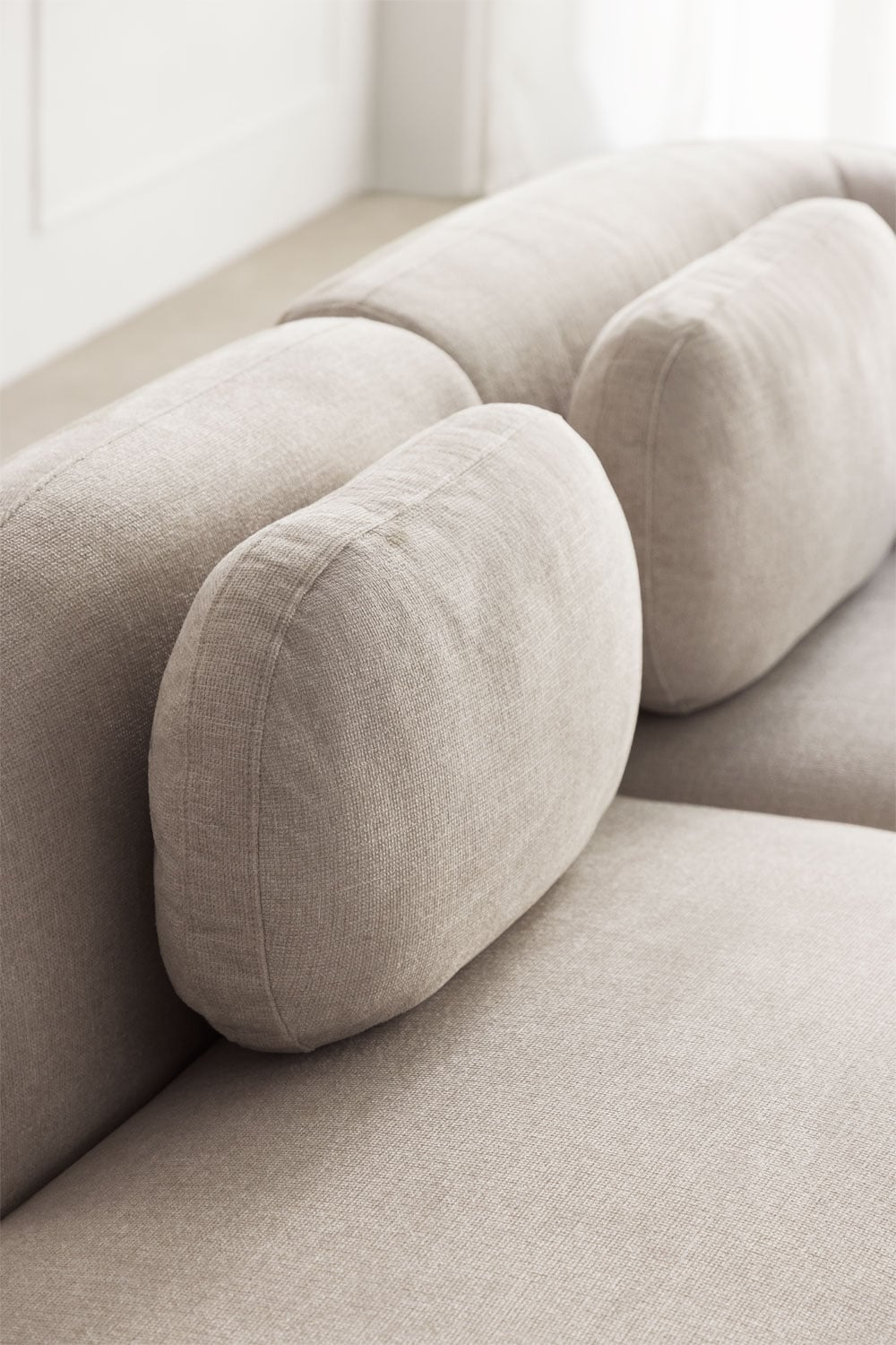 Modulinė sofa KOKETERA namų aplinkoje