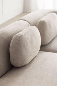 Modulinė sofa KOKETERA namų aplinkoje