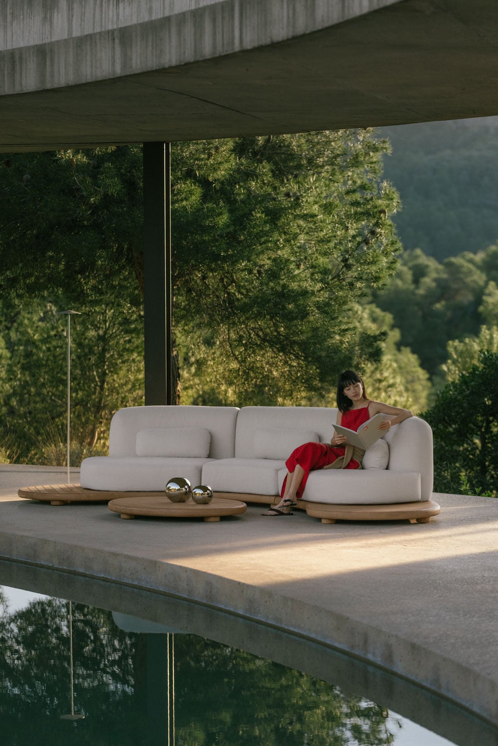 Sofa NEXO, 3-seater, curved