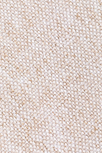 Dvivietė sofa-lova VEKA apšviesta natūralia šviesa