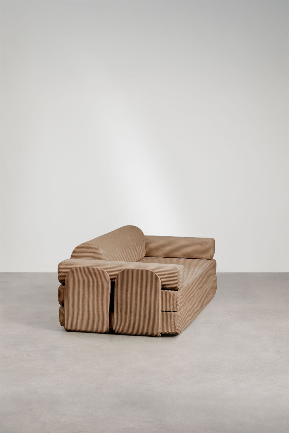 Sofa-lova PAULENA – detalus vaizdas