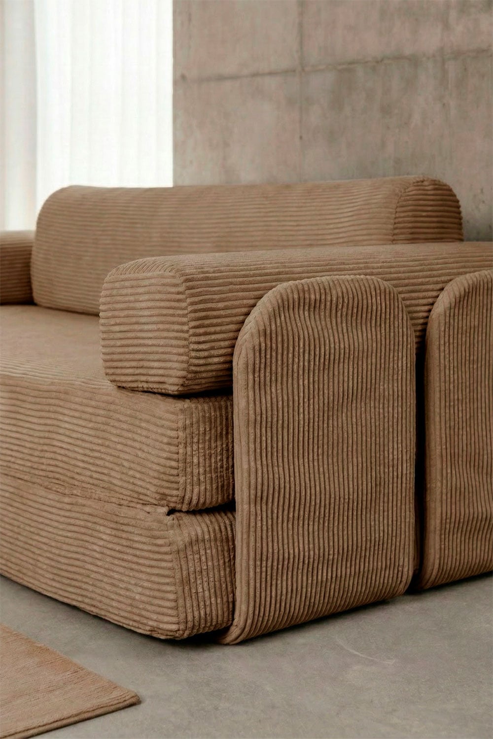 Sofa-lova PAULENA miegamajame, bendras vaizdas