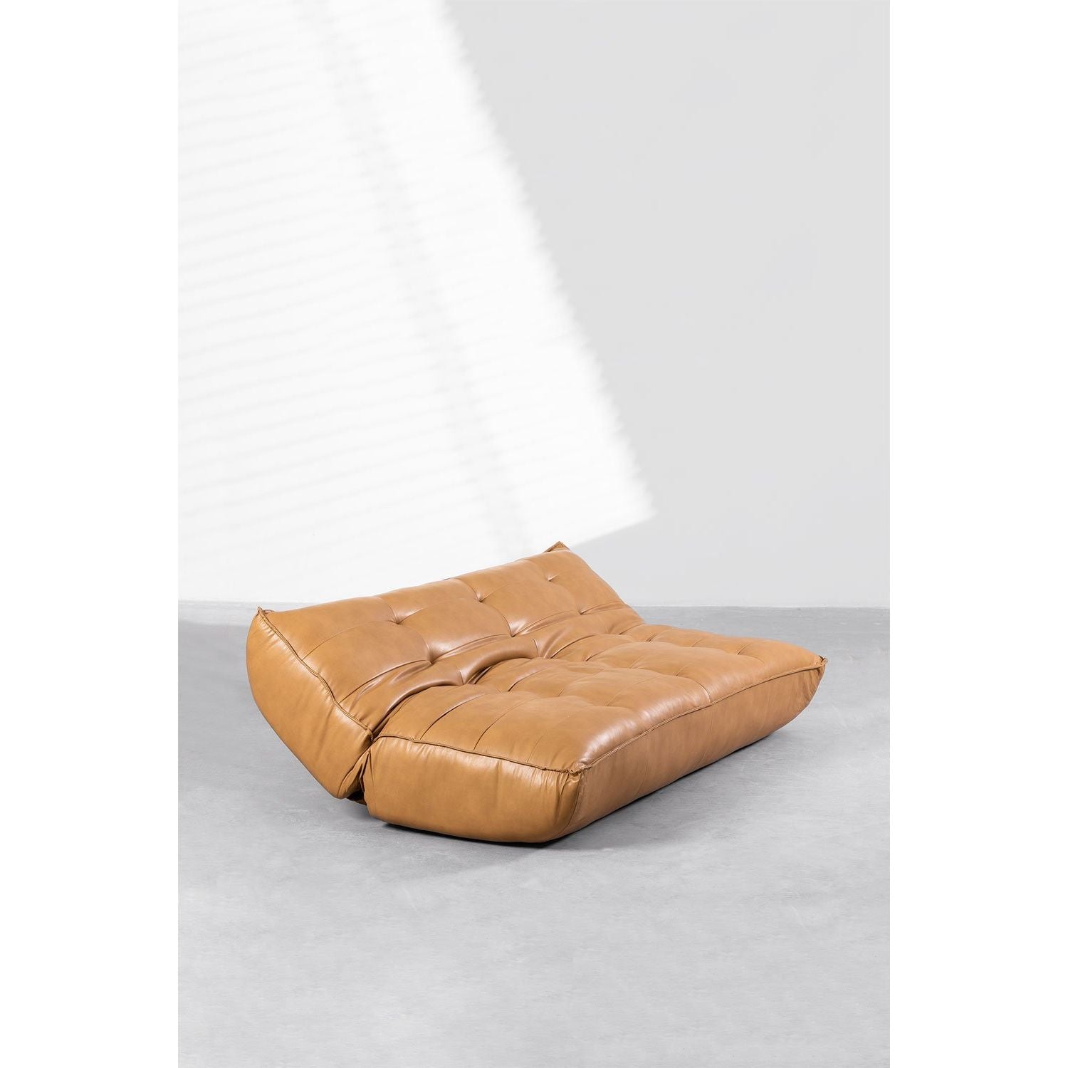 Trijų vietų išskleidžiama sofa MATI