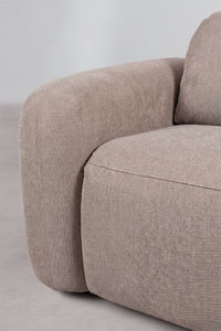 Trivietė elektrinė sofa PEGERA jaukioje poilsio zonoje